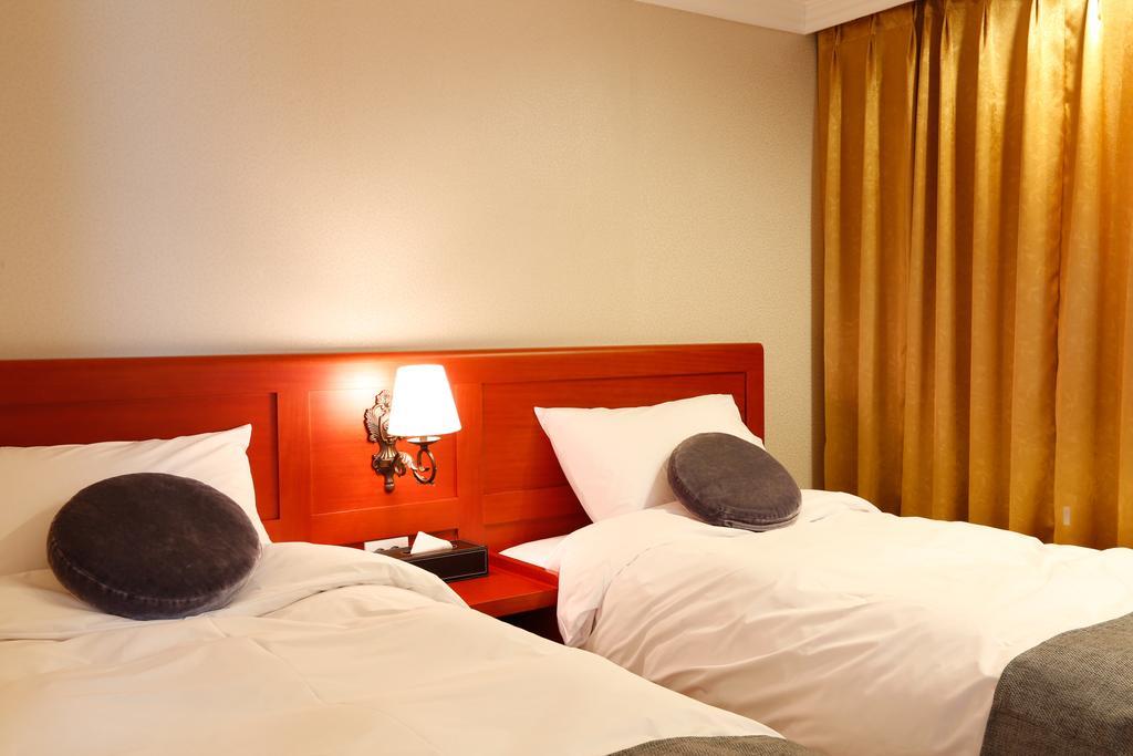 Anmyeondo Plaza Hotel Taean Esterno foto